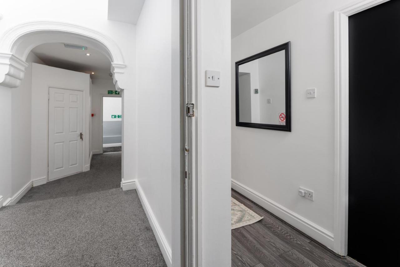 Snuggle Cove Apartments By Bella Vita Stays Liverpool Exterior photo