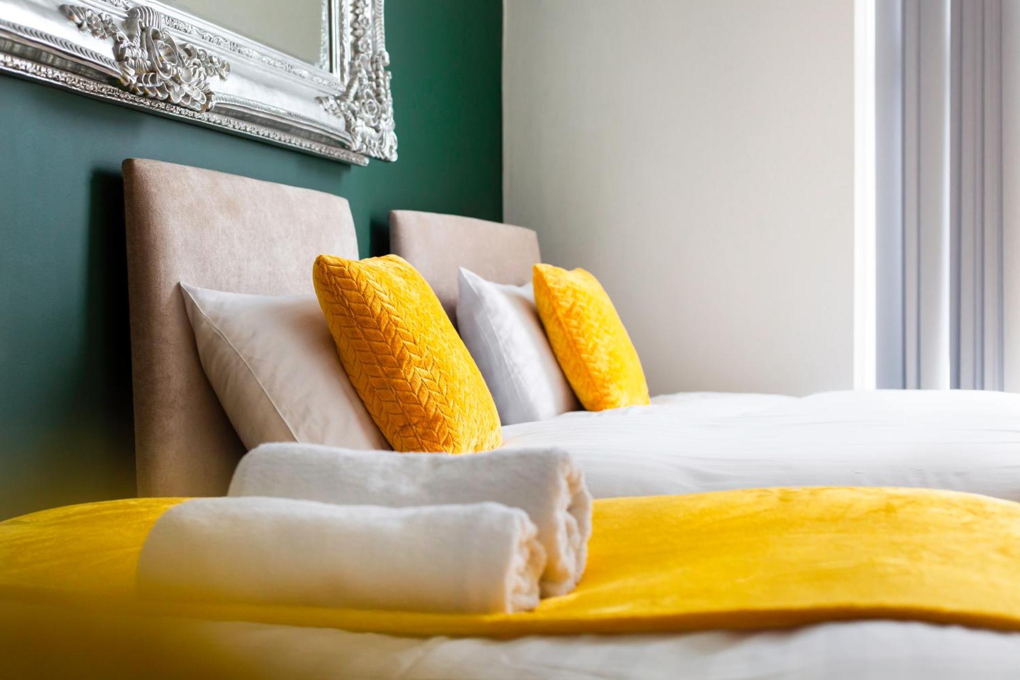 Snuggle Cove Apartments By Bella Vita Stays Liverpool Exterior photo