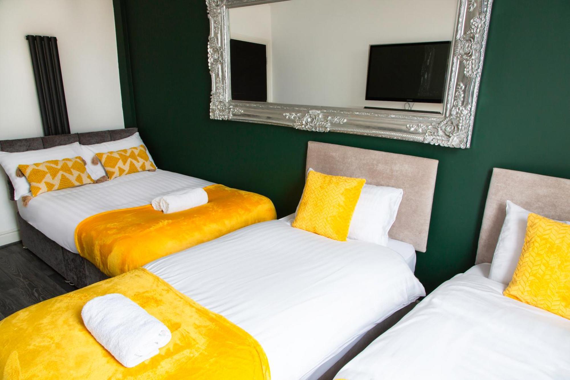 Snuggle Cove Apartments By Bella Vita Stays Liverpool Exterior photo